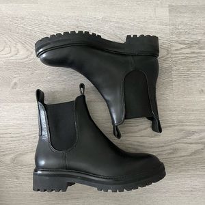 Everlane Lug Chunky Army Boot